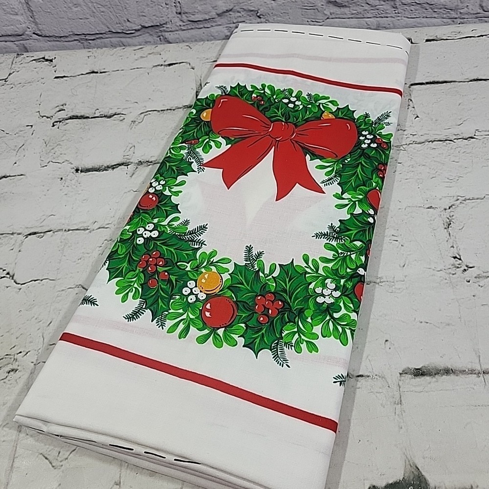 Vintage Cranston VIP Fabric Christmas Wreath 8 Placemats W/ Instructions 44"x2yd